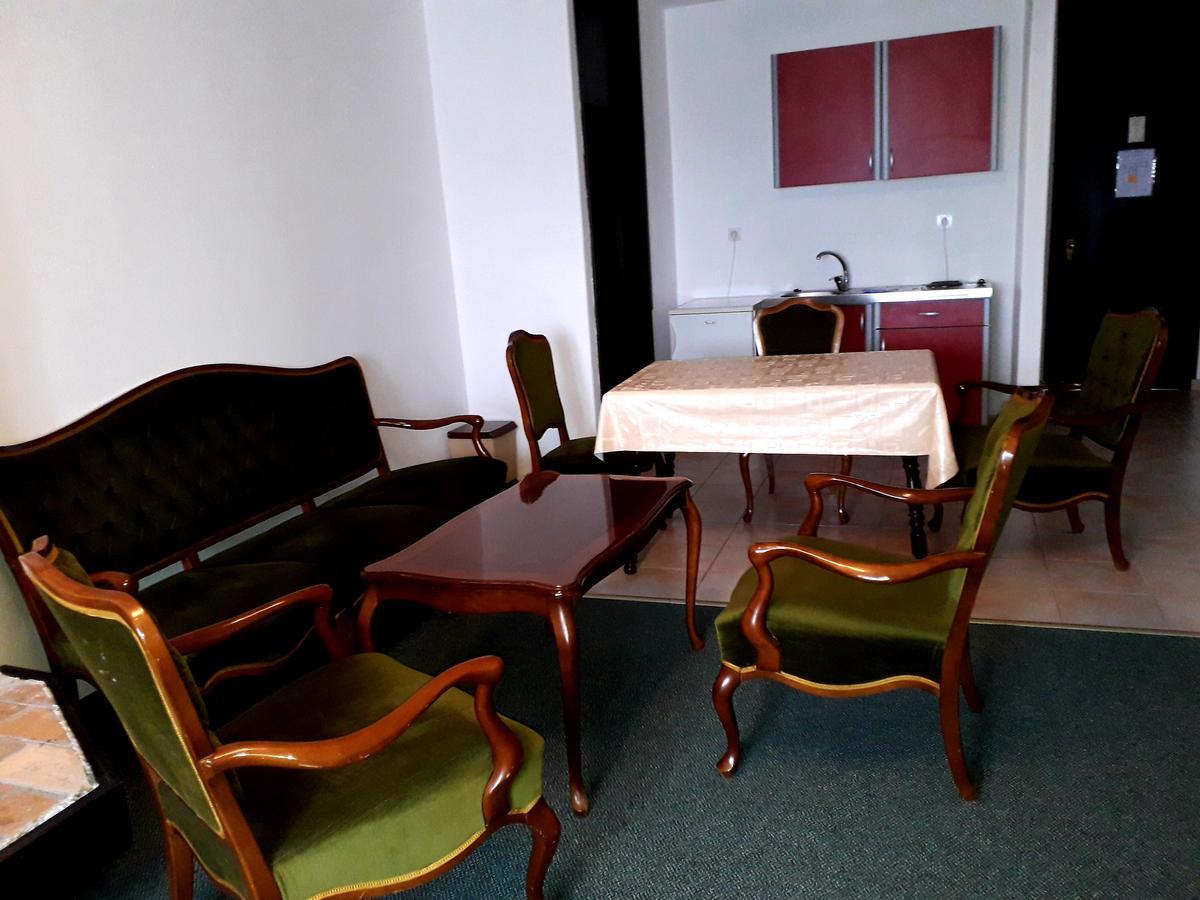 Apartments And Rooms Haludovo - Ribarsko Selo Malinska Luaran gambar